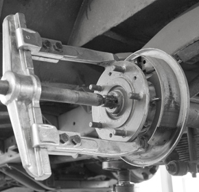 Hinterachsen-Instandsetzung Hinterachsen-Instandsetzung